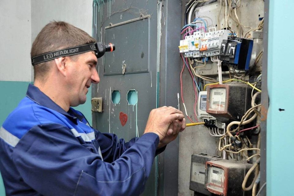 Когда техника выходит из строя: Карательные меры после скачка напряжения