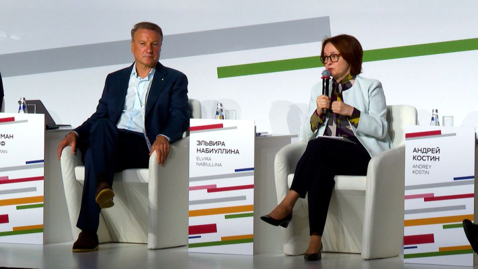 Что на самом деле происходит с сбережениями россиян: новые вызовы для депозитов