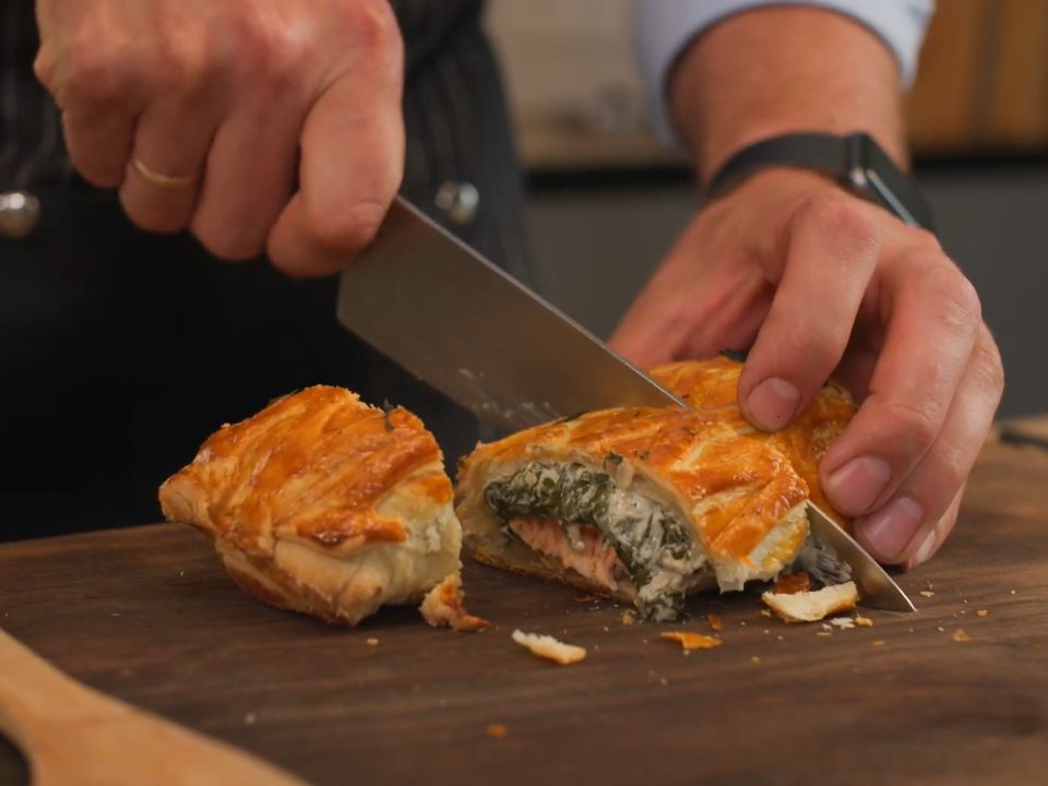 легкий рецепт рыбы Веллингтон для праздников: просто, быстро и вкусно