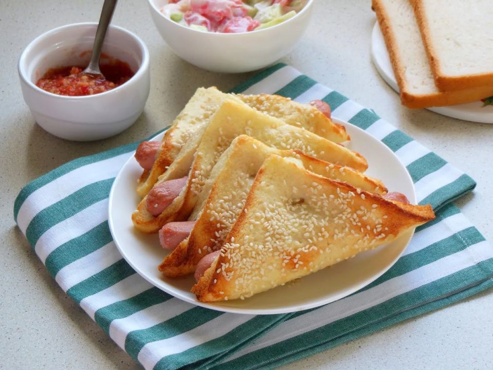 Как испечь пирожки без муки за 5 минут из двух ингредиентов