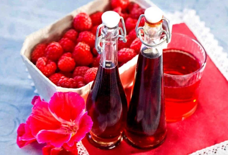 Домашний сироп из лесных ягод: спокойный вкус лета в каждой капле