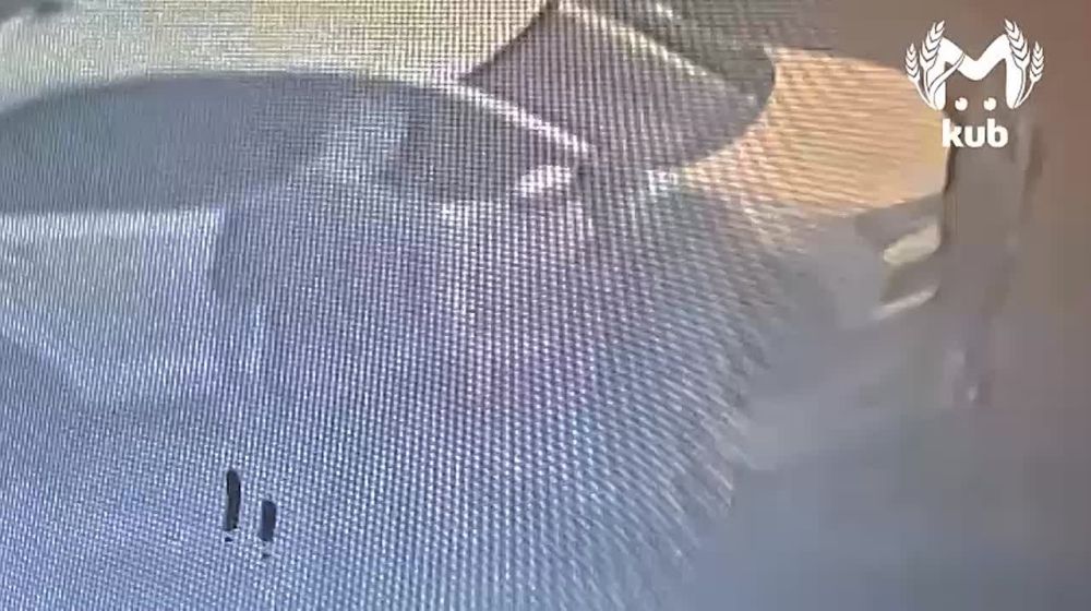              ,      
