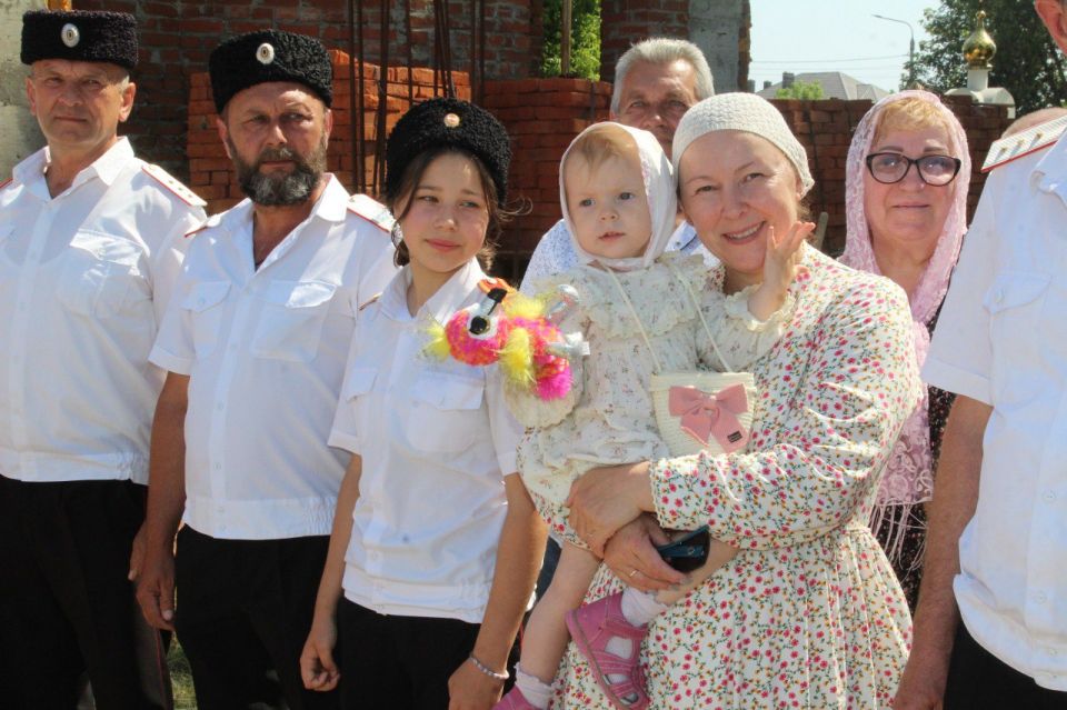 В Анапе освятили закладные камни в основу строящихся храмов