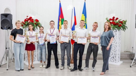 В Анапе наградили победителей студенческой и юнармейской спартакиады