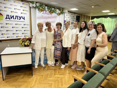  ׻       -2025