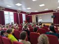 Сотрудники Госавтоинспекции Кавказского района в школьных профильных лагерях с дневным пребыванием проводят уроки по изучению ПДД