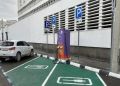 Для электромобилей в Новороссийске установлено 15 зарядных станций, и можно бесплатно парковаться на муниципальных парковках