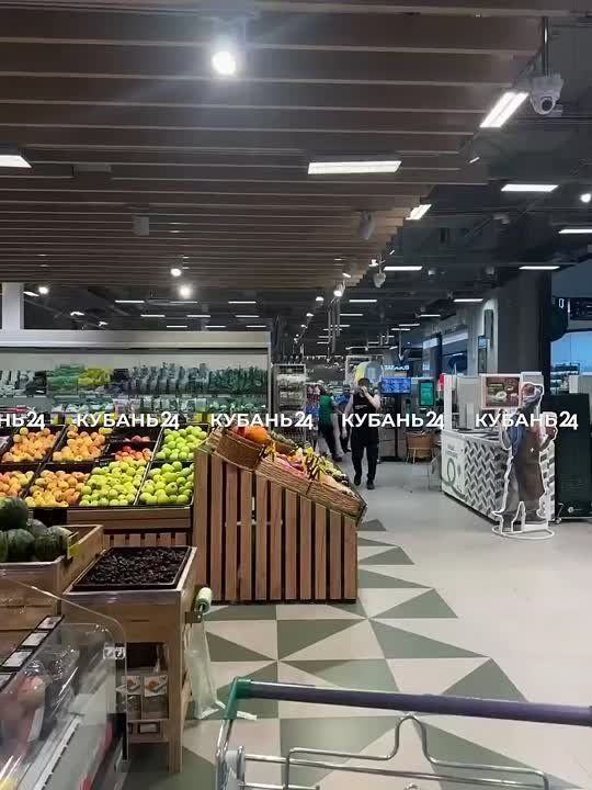  !    !