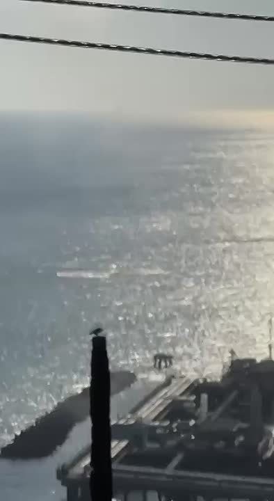 Туапсе в Краснодарском крае атаковали морские дроны и БПЛА