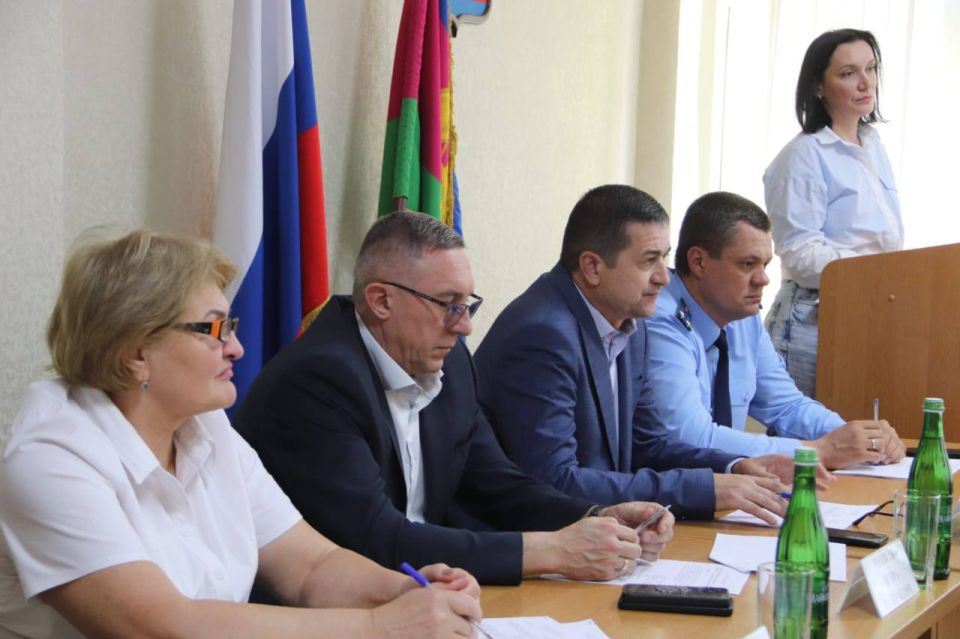 Прокурором Тбилисского района принято участие в очередной сессии Совета Тбилисского сельского поселения Тбилисского района