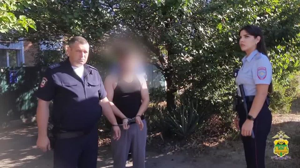 «Деньги спрячьте под матрас»: тихоречанка после «обряда снятия порчи» лишилась своих сбережений