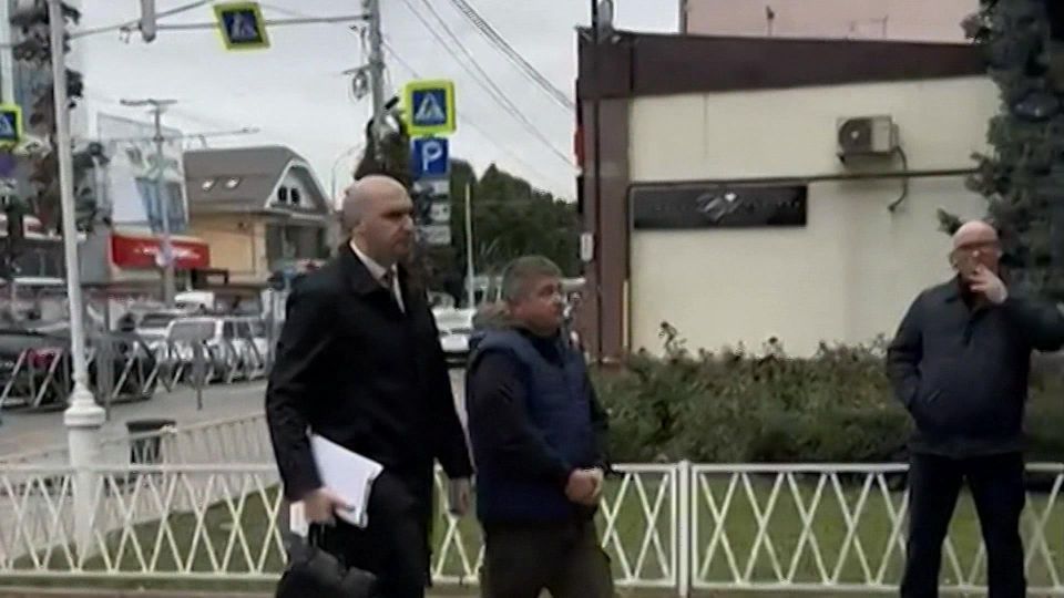 Октябрьский суд Краснодара арестовал бывшего исполняющего обязанности заместителя губернатора региона Александра Власова