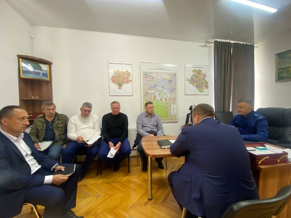 Руководством прокуратуры Абинского района проведено межведомственное совещание по вопросу подготовки к отопительному сезону 2025-2026 годов
