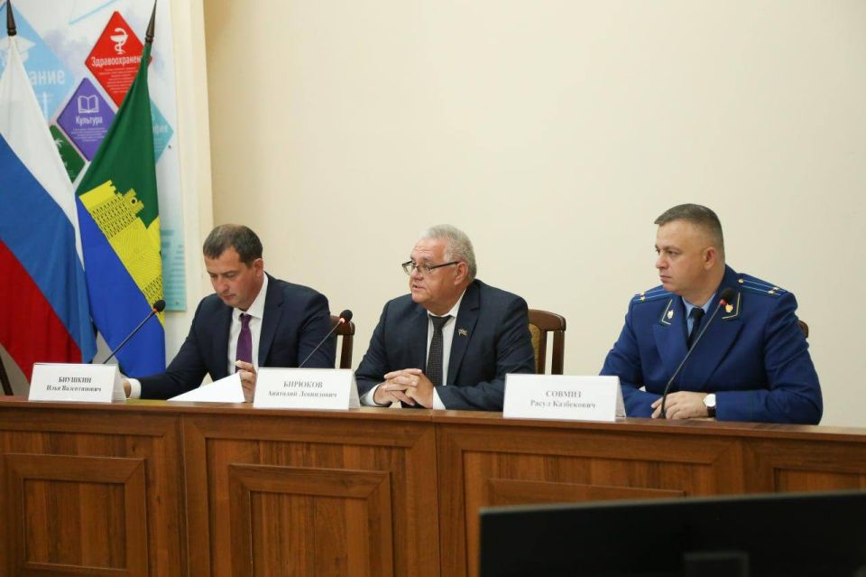 Исполняющим обязанности прокурора Абинского района принято участие в заседании Совета муниципального образования Абинский район