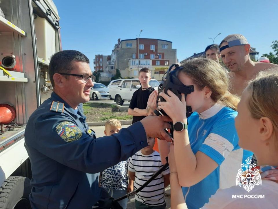 Спортивное мероприятие «Зарядись с МЧС» в Анапе