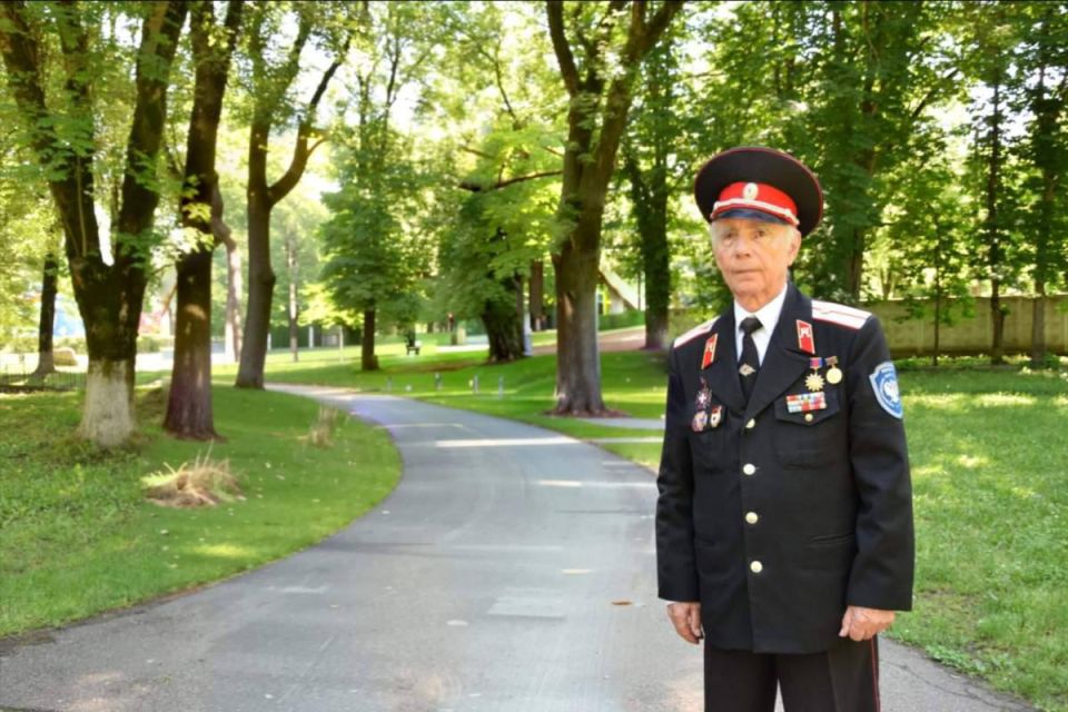 На 90-м году жизни скончался старейший кубанский журналист Анатолий Орлов