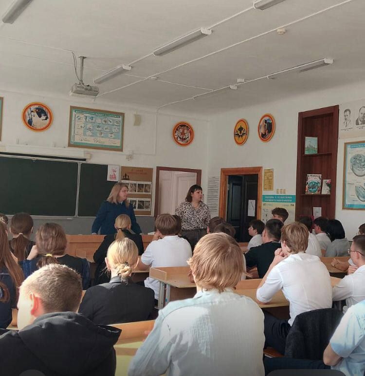 Славянской межрайонной прокуратурой проведена лекция по правовому просвещению для учащихся МБОУ СОШ № 6 п. Совхозного Славянского района