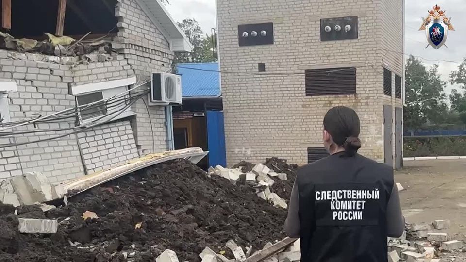 Оперативное видео работы следователя СКР на месте происшествия в психоневрологическом интернате в Курганинском районе