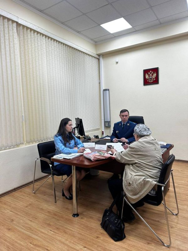 Первый заместитель прокурора Краснодарского края провел прием граждан в прокуратуре Динского района