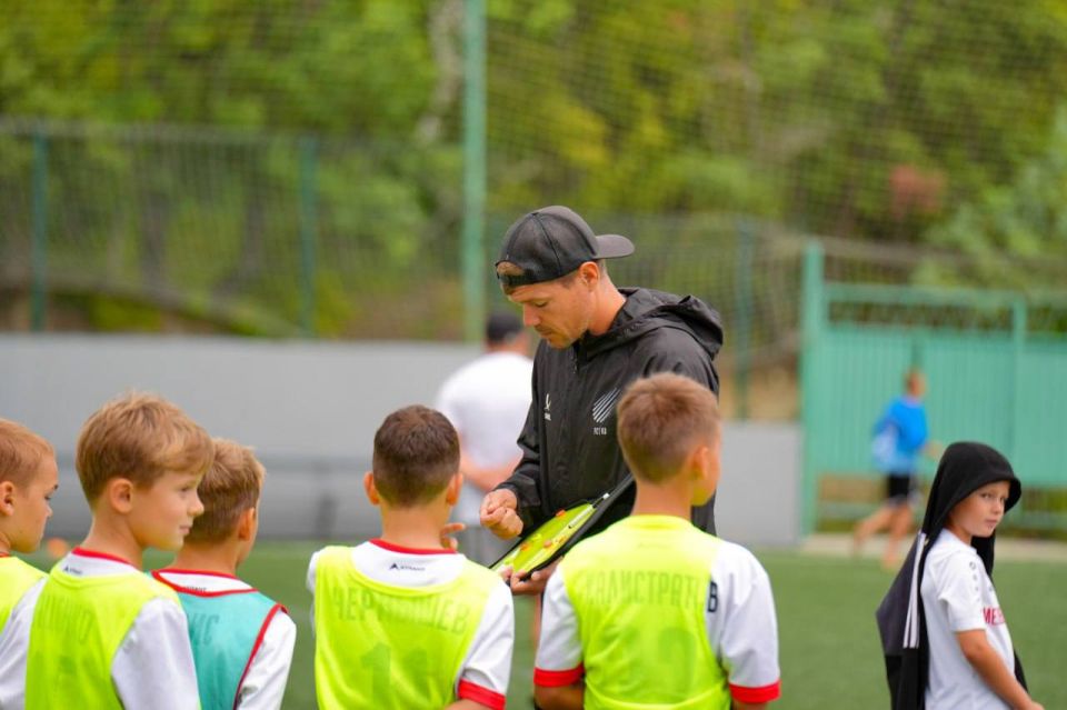 Вениамин Кондратьев: Стартовал прием заявок на участие в региональной программе «Земский тренер»