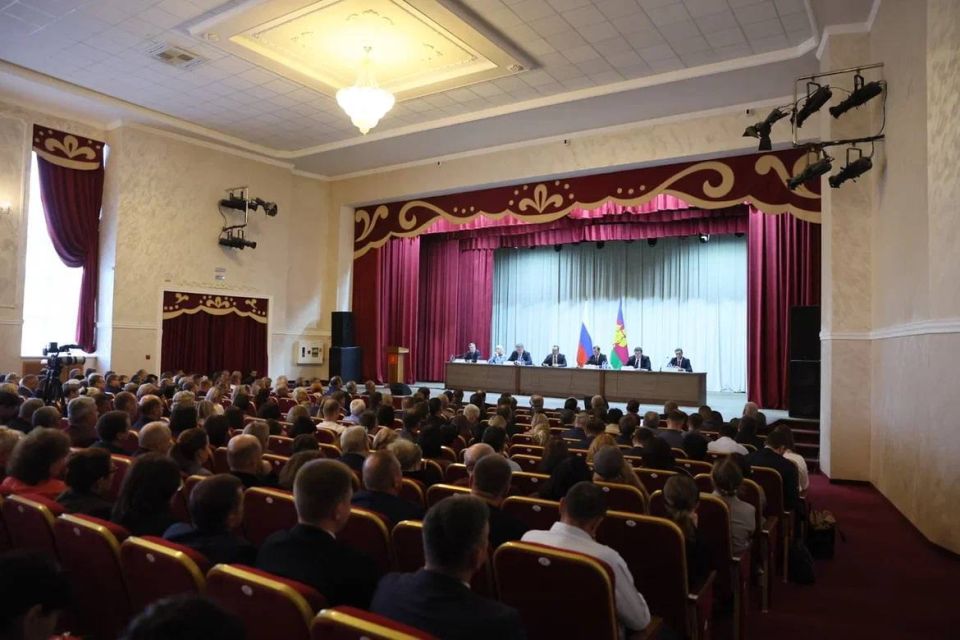 Вениамин Кондратьев: Благодарен жителям за открытое общение