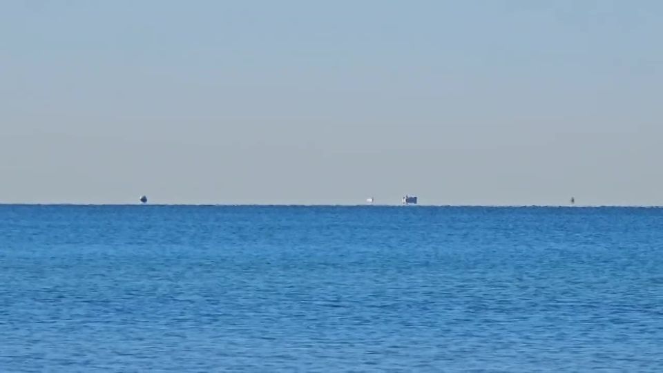  - ,  -      ?  ,   ?      - ,        