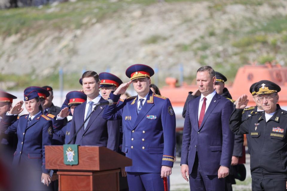 В городе-герое Новороссийске состоялась торжественная церемония принятия Присяги следователями краевого следственного управления В городе-герое Новороссийске состоялась торжественная церемония принятия Присяги следователями краевого следственного управления