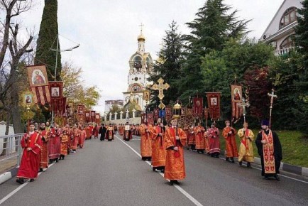 В Сочи временно перекроют движение из-за крестного хода