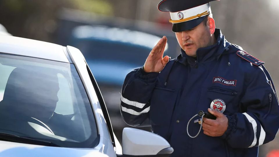 Права за рулем без паспорта: неожиданные последствия и штрафы