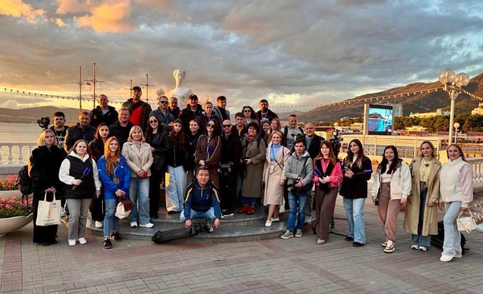 Алексей Богодистов: Сегодня в Геленджике стартовал пятый пресс-тур для представителей федеральных, региональных СМИ и блог-сообществ: