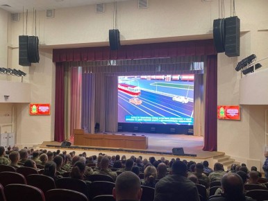Сотрудники Госавтоинспекции совместно с представителями Росгвардии провели совместное учебнопрофилактическое занятие для личного состава