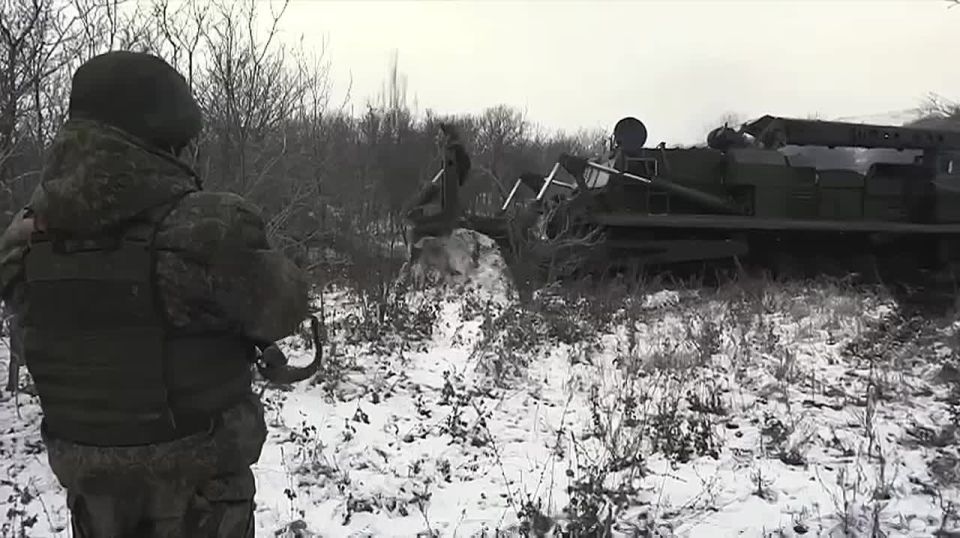 Присоединяйтесь к тем, кто стоит на страже безопасности России