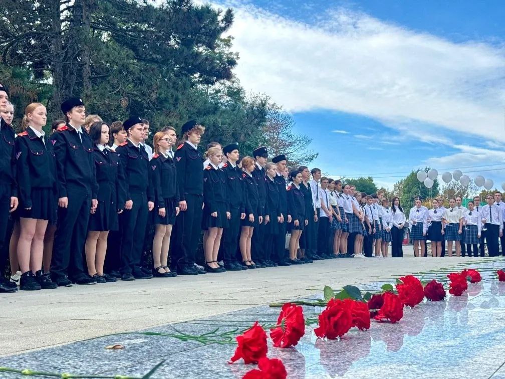 В школе № 9 в поселке Виноградном прошел Урок мужества, посвященный Дню белых журавлей   В школе № 9 в поселке Виноградном прошел Урок мужества, посвященный Дню белых журавлей