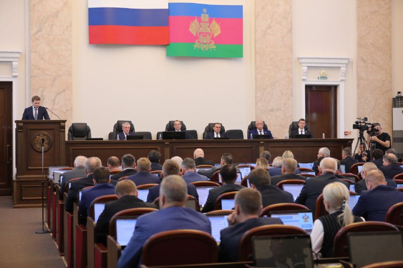 В Краснодарском крае в 2026 году увеличат стоимость патента на работу для трудовых мигрантов В Краснодарском крае в 2026 году увеличат стоимость патента на работу для трудовых мигрантов