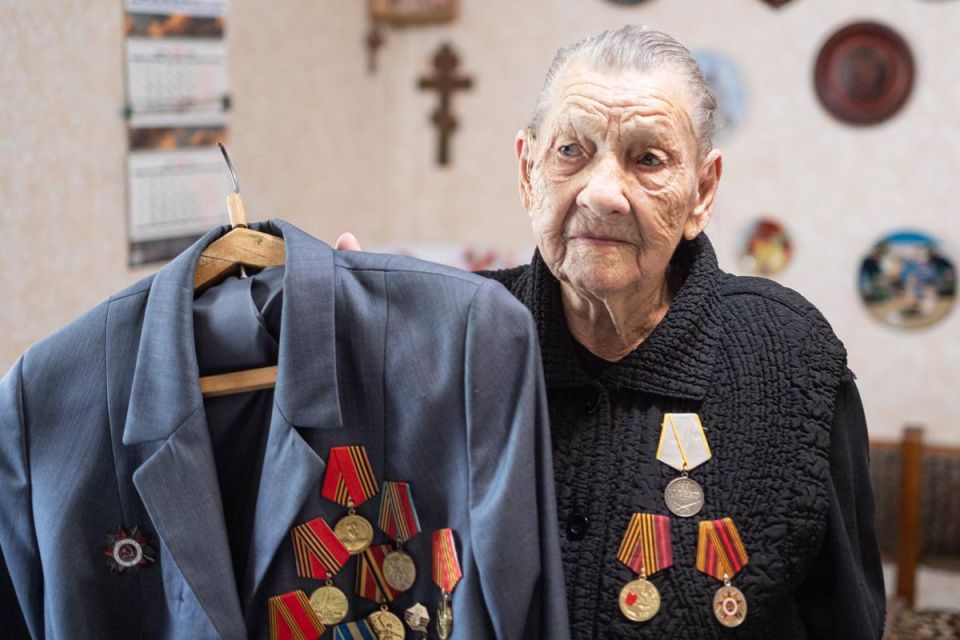 Вениамин Кондратьев: #ЗащитникиОтечестваКубань. 102-й день рождения сегодня отмечает фронтовик из Туапсинского муниципального округа Зинаида Андреевна Гладилина