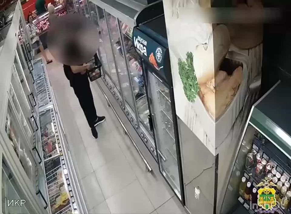 Мне, это снова мне…. В Сочи правоохранители задержали любителя красной икры, сыра и прочих деликатесов