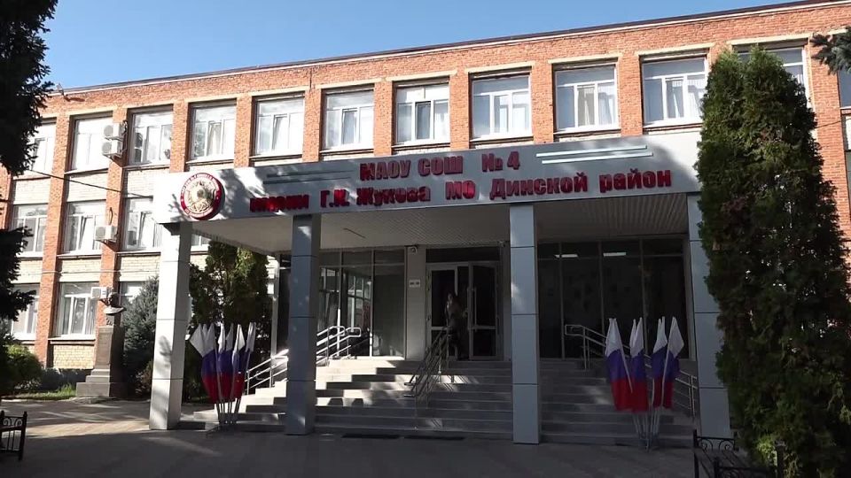 Документальный фильм «Игры с огнем» показали старшеклассникам в Динской