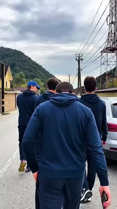 Игроки ХК «Сочи» посетили центр подготовки спецназа