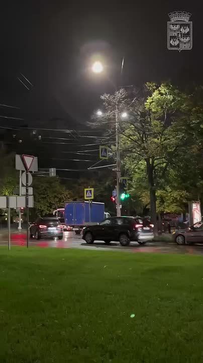 Местами в городе идёт дождь