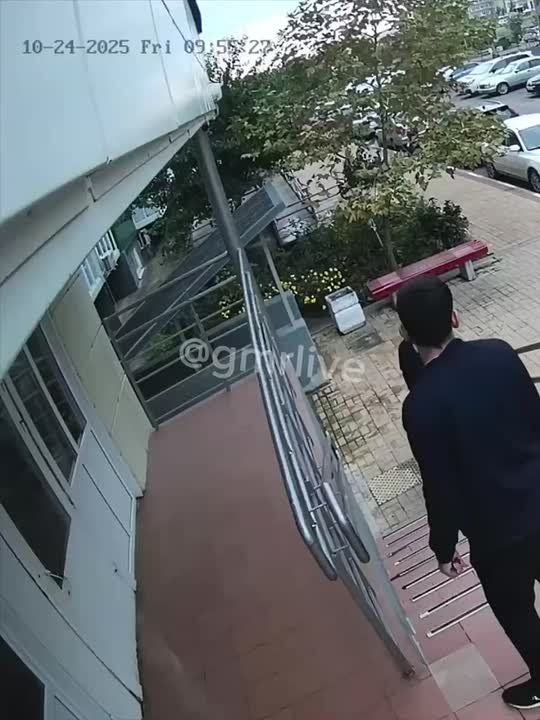 Не в ту дверь. Очень загадочная история произошла сегодня утром в одном из домов на улице Валерия Гассия