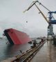 2 человека погибли, более 20 — пострадали: плавкран перевернулся в Севастополе