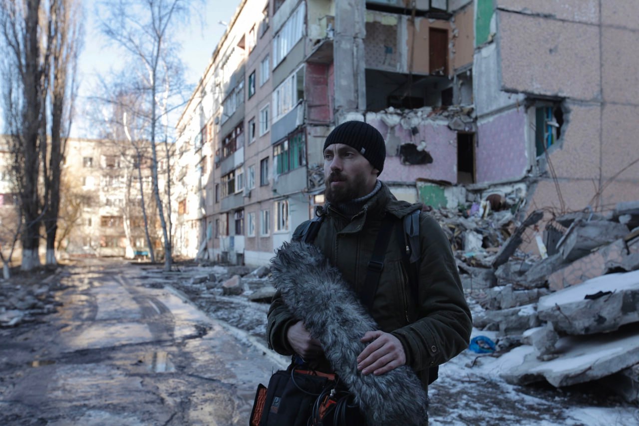 «Окопная правда» и документалистика СВО: эксклюзивное интервью с режиссёром Дмитрием Семибратовым