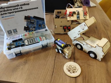 В Новороссийске подростков научат самостоятельно создавать умные устройства и движущиеся модели