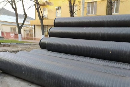 В Северском районе завершают капремонт сетей канализации