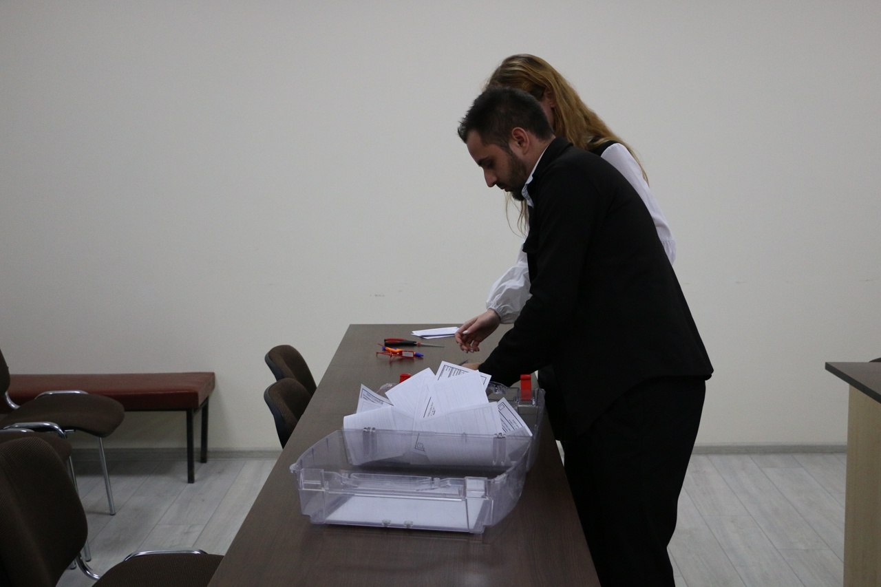 28 октября в зале Совета муниципального образования Ейский район проведено первое очное заседание ученического Совета муниципального образования Ейский муниципальный район Краснодарского края, который образовался по итогам... 28 октября в зале Совета муниципального образования Ейский район проведено первое очное заседание ученического Совета муниципального образования Ейский муниципальный район Краснодарского края, который образовался по итогам...