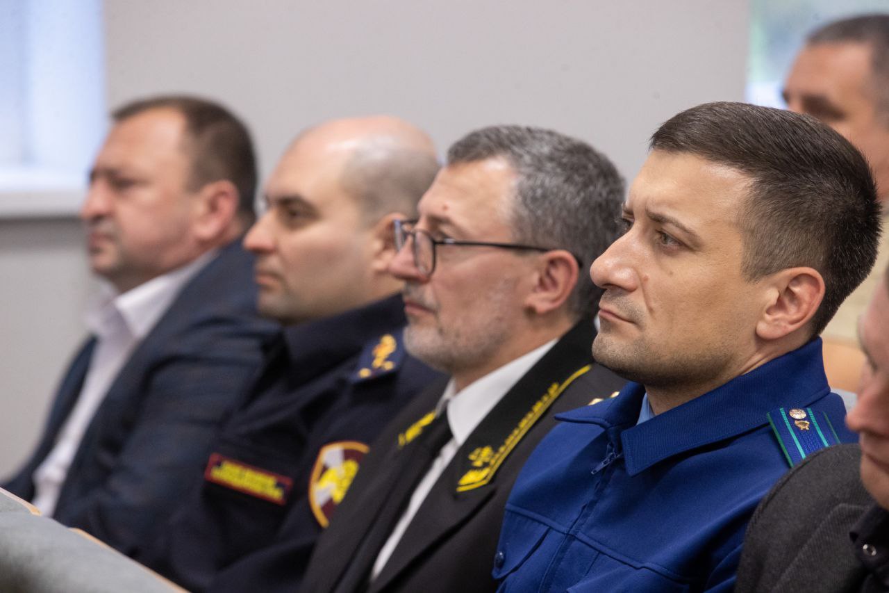 В Анапе чествовали сотрудников вневедомственной охраны войск национальной гвардии В Анапе чествовали сотрудников вневедомственной охраны войск национальной гвардии