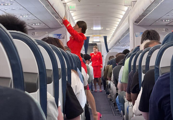 Как купить дешёвые авиабилеты из Краснодара в Москву