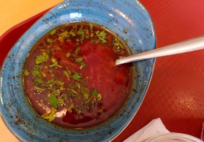 В Азове Ростовской области, после инцидента, вызвавшего широкий общественный резонанс, и.о директора школы №11 временно отстранена от работы