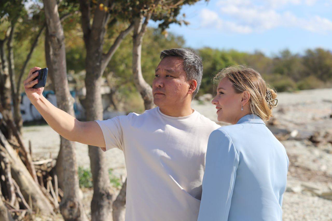 Аэропорт, парк и пикник у моря Аэропорт, парк и пикник у моря