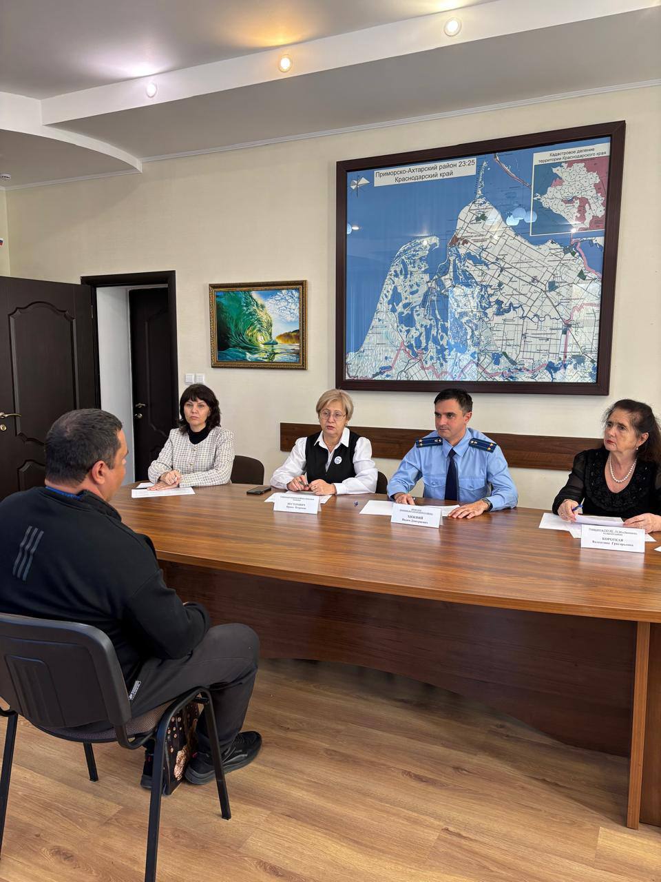 Прокуратурой Приморско-Ахтарского района проведен прием участников СВО и членов их семей Прокуратурой Приморско-Ахтарского района проведен прием участников СВО и членов их семей